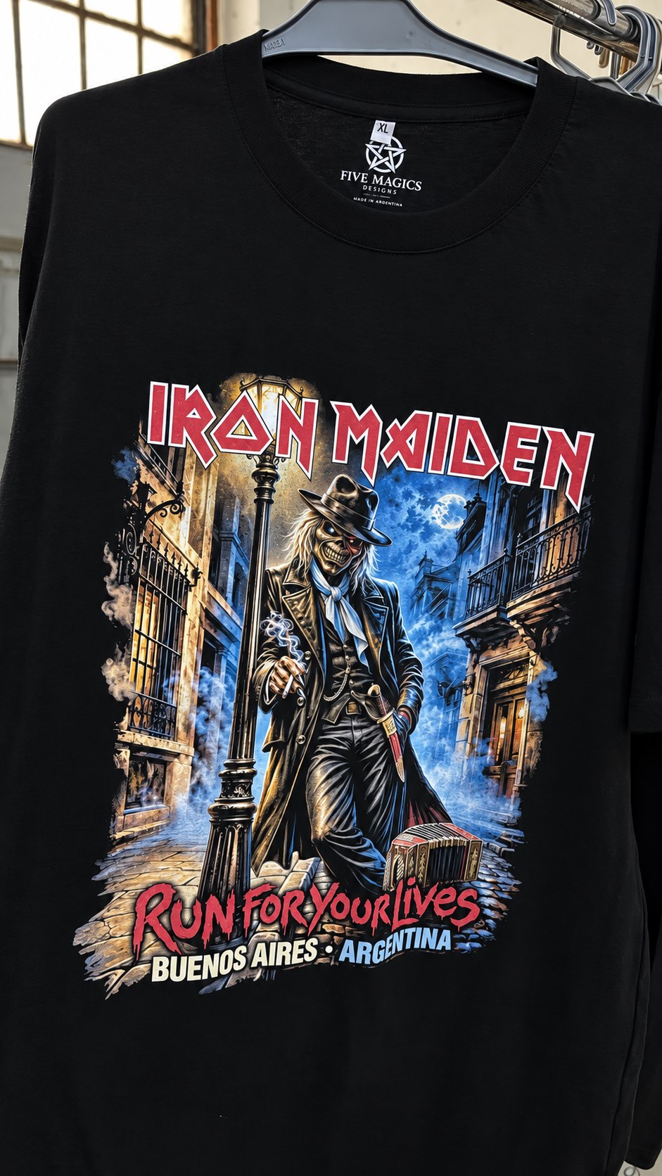 Remera terminada Eddie Tanguero con estampa frontal